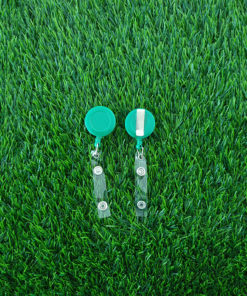 Yoyo clip for id card holder