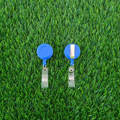 Yoyo clip for id card holder